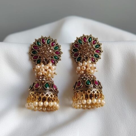 Traditional Kundan Pearl Jhumka Earrings