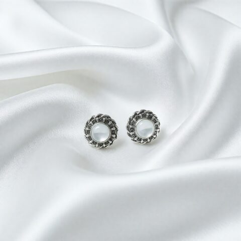 Vintage Silver Floral Pearl Stud Earrings