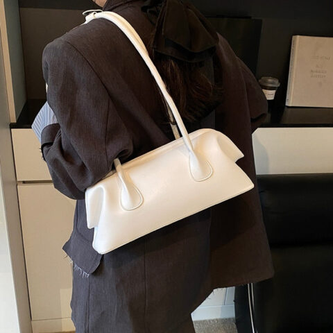 High-end, High-capacity Baguette Underarm Bag, Fashionable Style