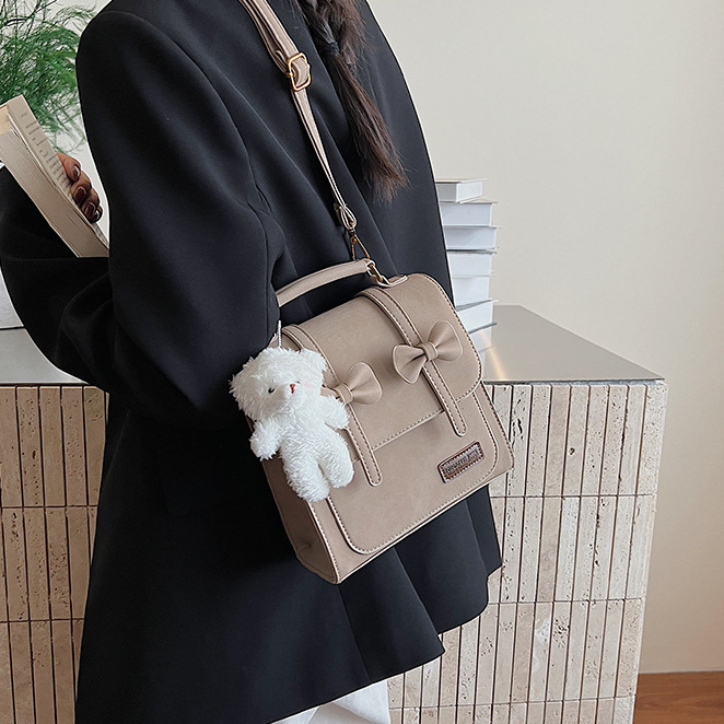 f486e23e-15b1-4cb7-a749-1358be04ef8d.jpg